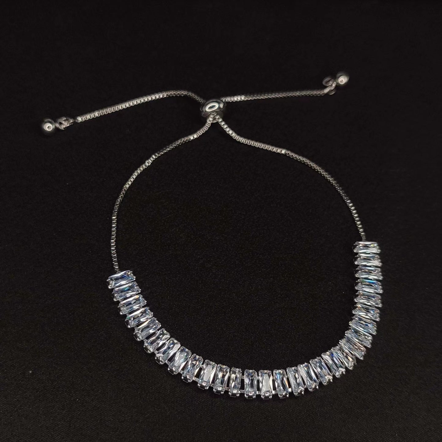 A17 Willow rectangle zircon bracelet ( new account promotion )