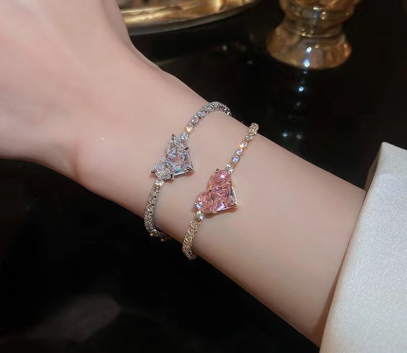 A20 Ocean heart ( heart shaped zircon) bracelet